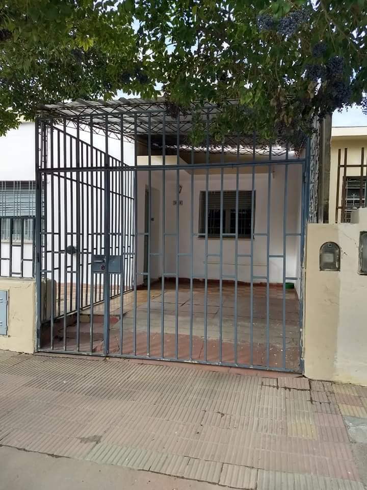 Casa 3 dormitorios Barrio Panamericano